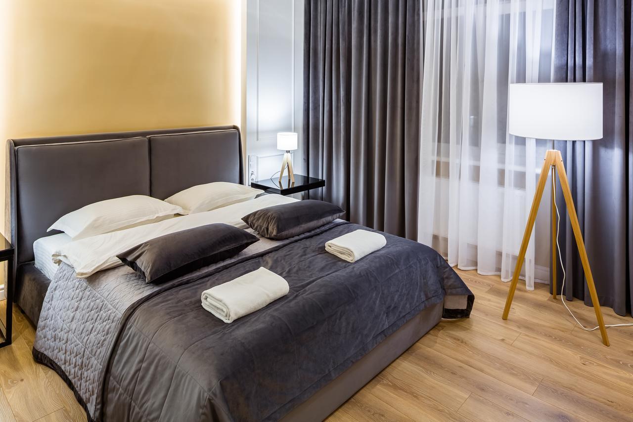 Royal Luxury Apartment On Tsehova 9 Львов Экстерьер фото